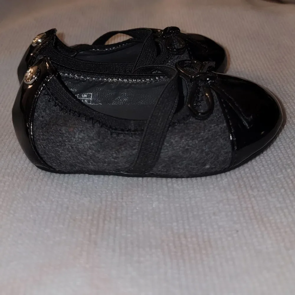 New Stuart Weitzman Legacy Black Patent & Gray Baby Shoes 3-6 Months Size 2